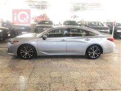 تويوتا أفالون